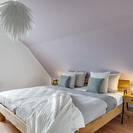 Madame Flens - Komfortable Mit 3 Schlafzimmern Im 3 Og *